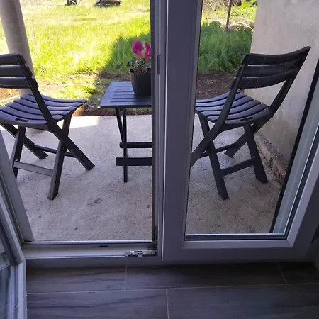 Apartment Vis *