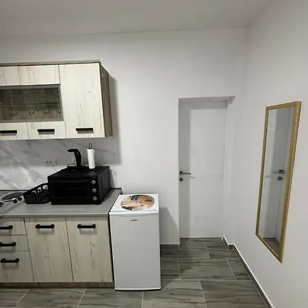 Vis Требинье