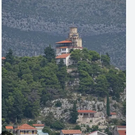 Vis Апартаменты *